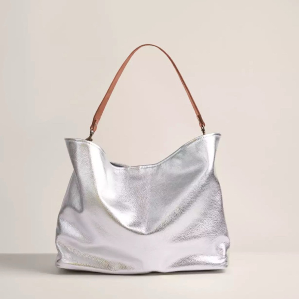 Parker Thatch Medium Jane Leather Silver